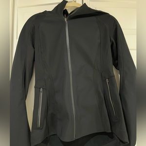 Lululemon cross chill jacket